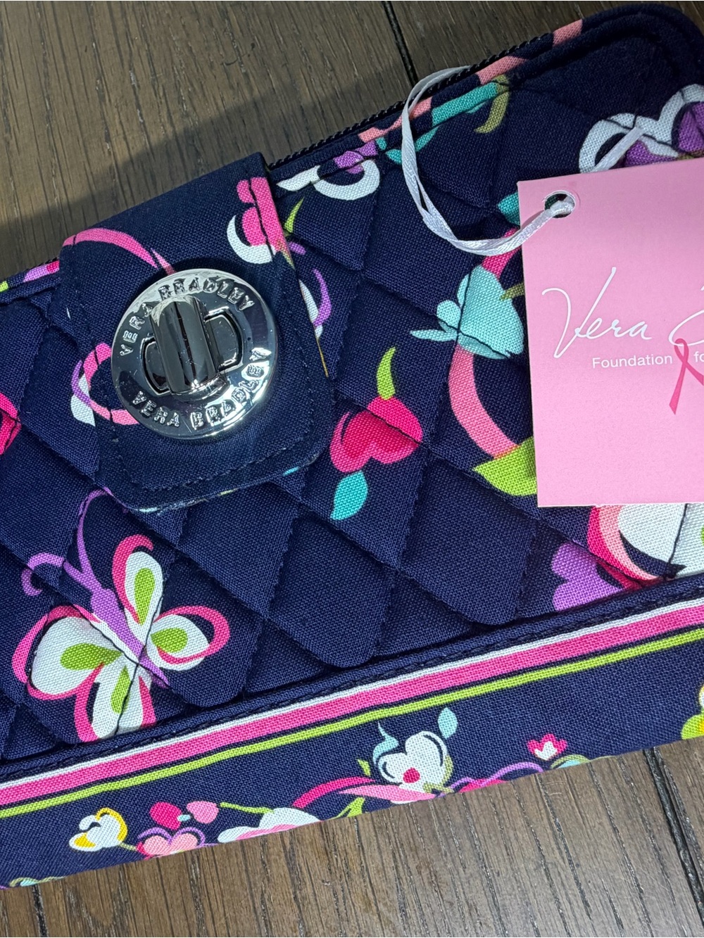 Vera Bradley Turn Lock Wallet - Ribbons - Navy Blue - Butterfly Floral NWT - Picture 2 of 5